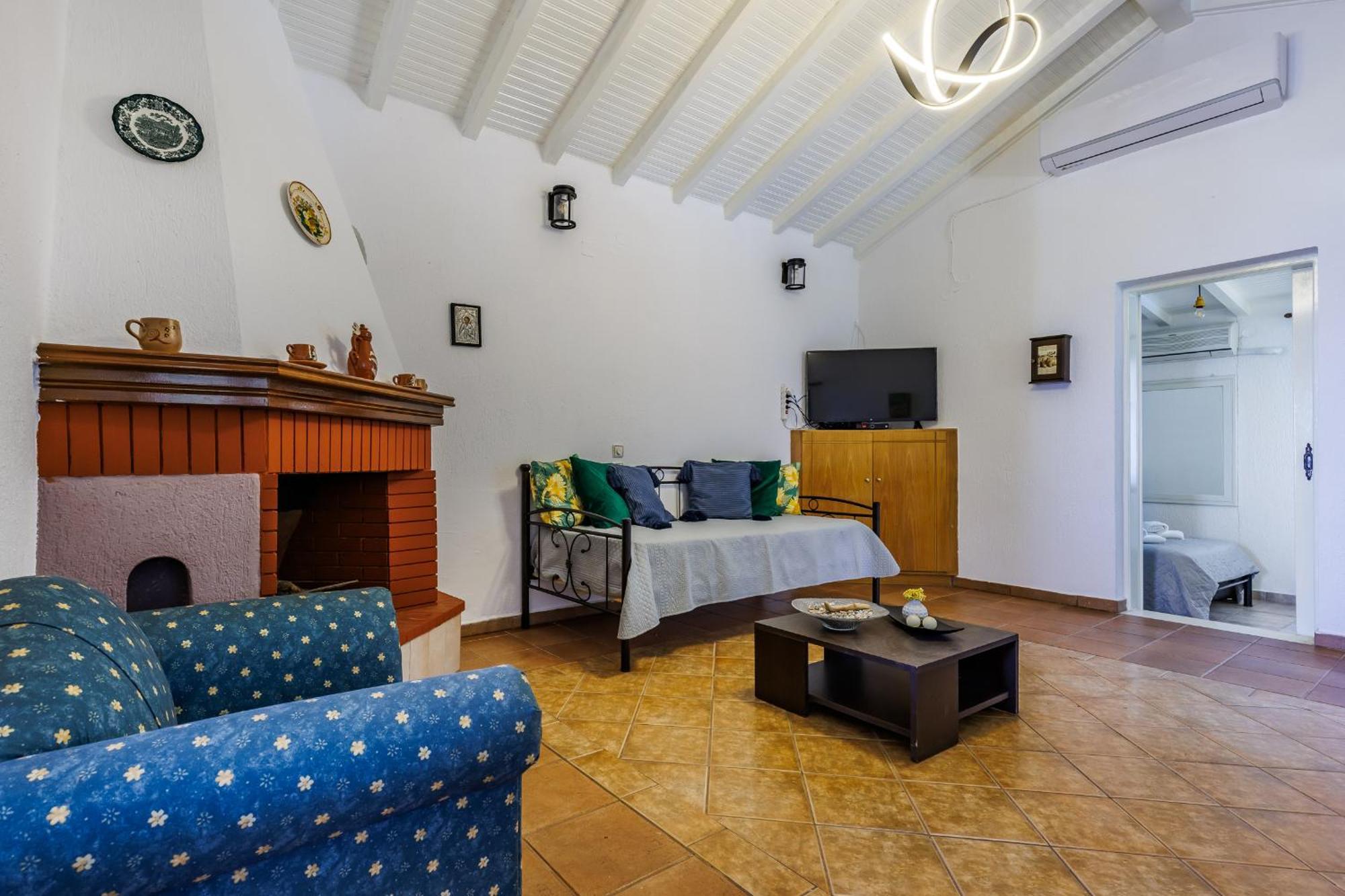 Nerissa Cottage - Skopelos Glossa Atheato Eksteriør bilde